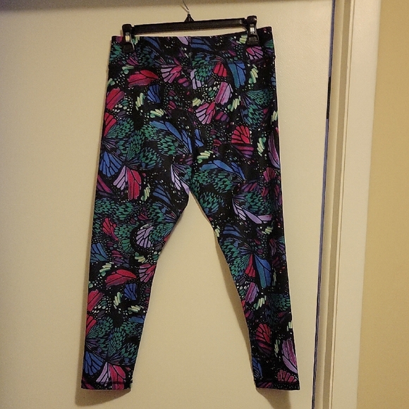 NWT: Xersion Girls High Rise 7/8 Leggings - Picture 1 of 6